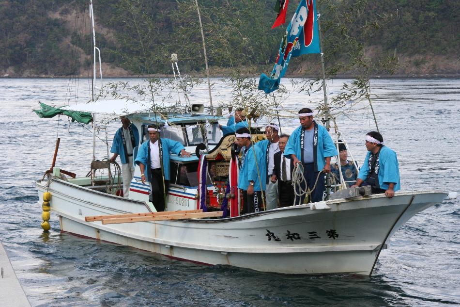 海を渡る祭礼３