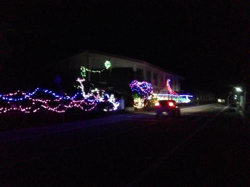 スマホでパチリ　イルミ福連木小