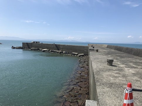 落ちた防波堤