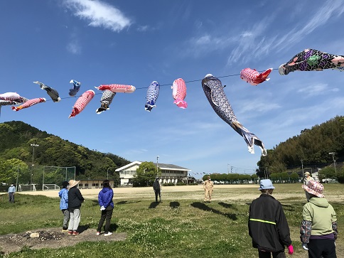 令和3　プール側１