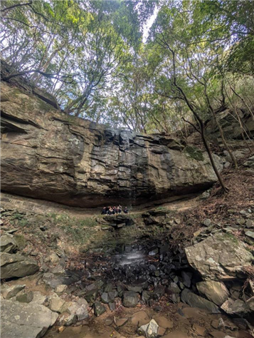 神掛けの滝小田美佳