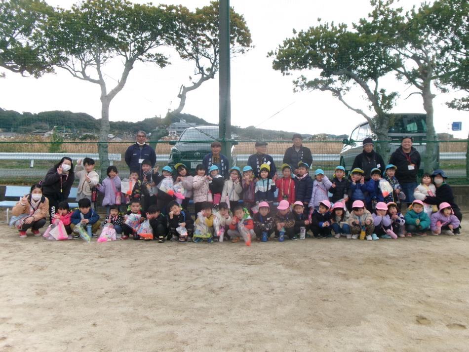 元気いっぱい「幸愛保育園．凧づくり」体験♪