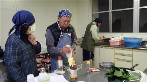 男の料理教室開催いたしました。