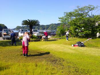 浅海公園草刈り作業