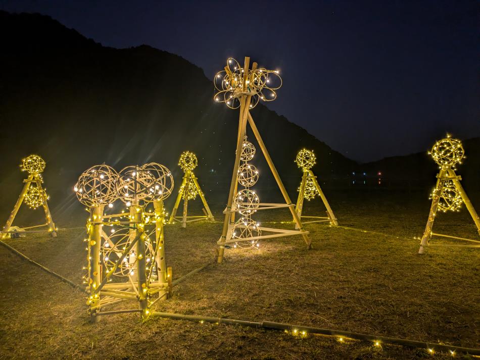 振興会合同オブジェ