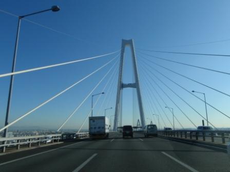 名古屋の湾岸高速（見事な吊り橋でした）