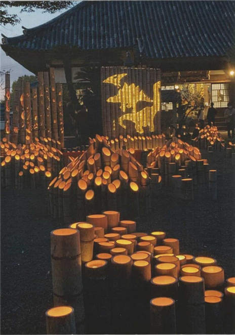 芳證寺境内の竹灯り（縮小464×665）