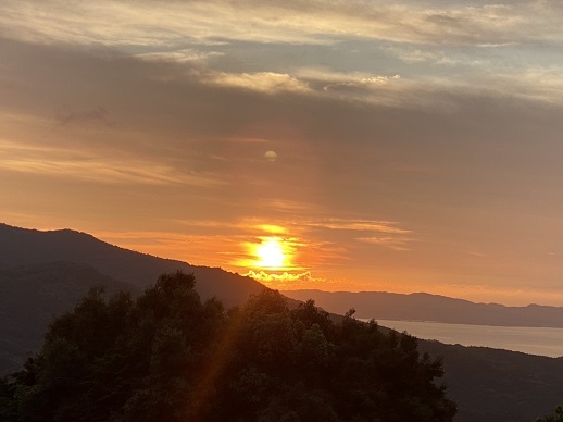 仁田岳からの夕日