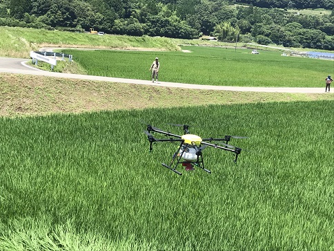 ドローン　Ｒ