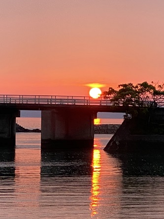 赤い夕日