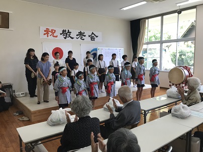 太鼓見に来て