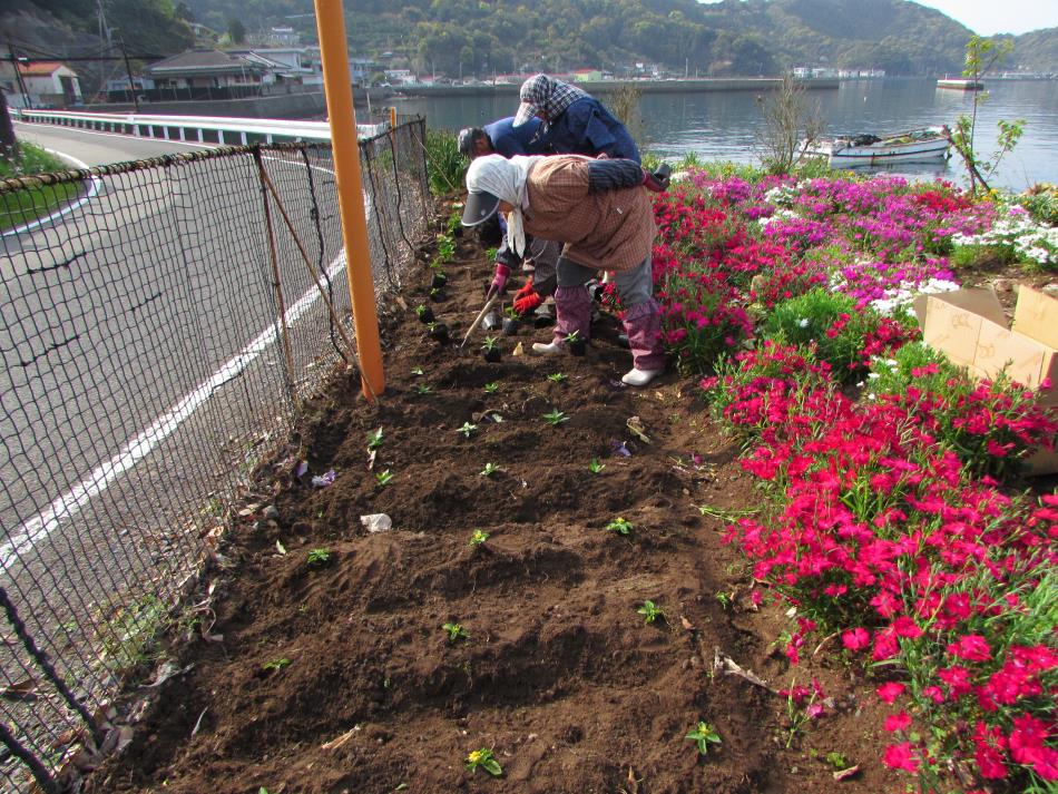 花いっぱい運動