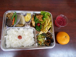 弁当仕上げ　１