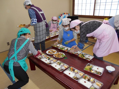 弁当　２